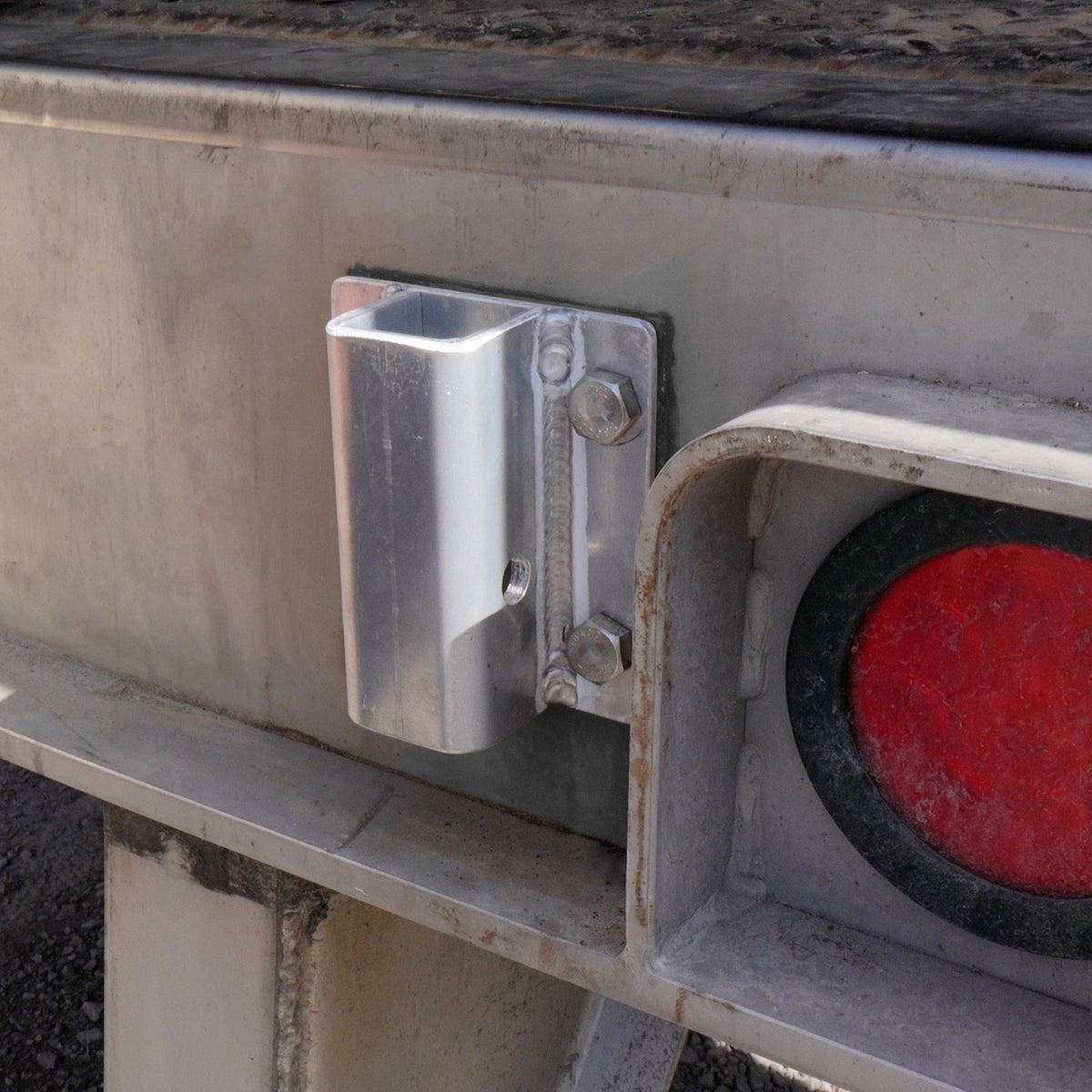 bracket for ladders cargo trailer truck